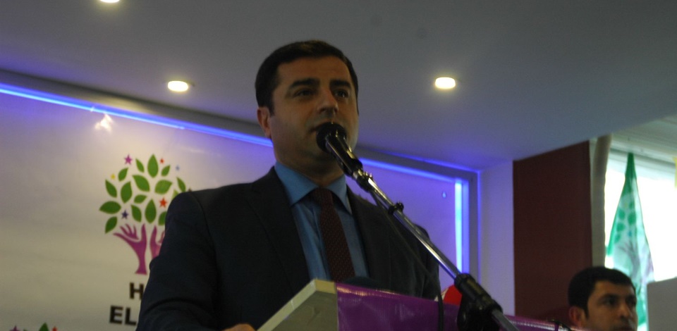 Demirtaş: İktidar 12 yıldır Müslümanım diye geçiniyor