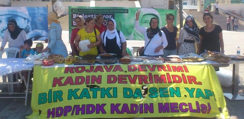 Kadınlardan Rojavayla dayanışma kermesi