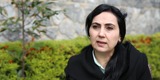 Figen Yüksekdağdan hukukçulara mesaj