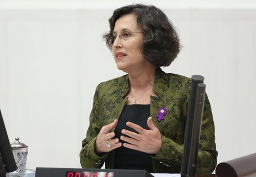 Kerestecioğlu: Helin için gerçekten üzülüyorsak kulaklarımızı kapatmamalıyız