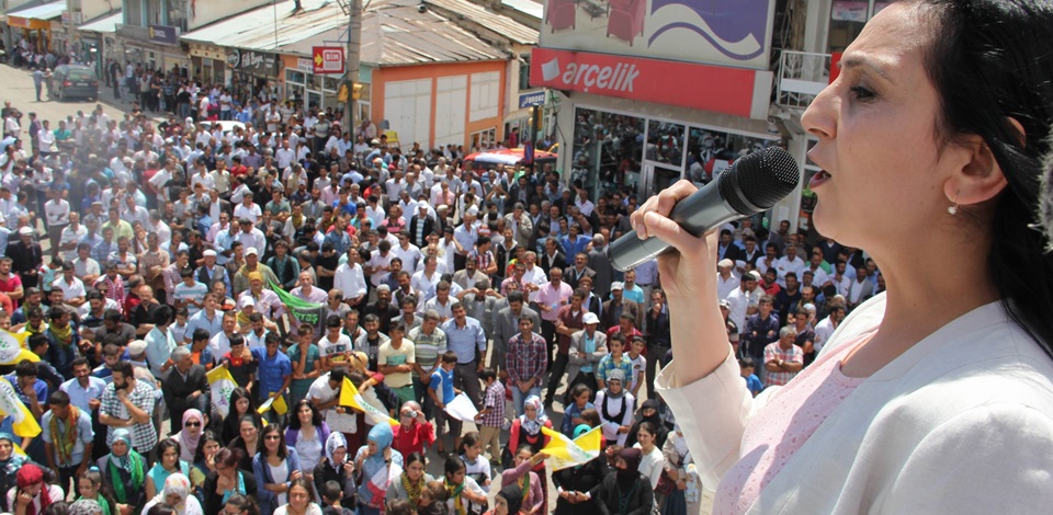 Yüksekdağ: Demirtaşa oy vermek yeni yaşamın kapısını açmaktır