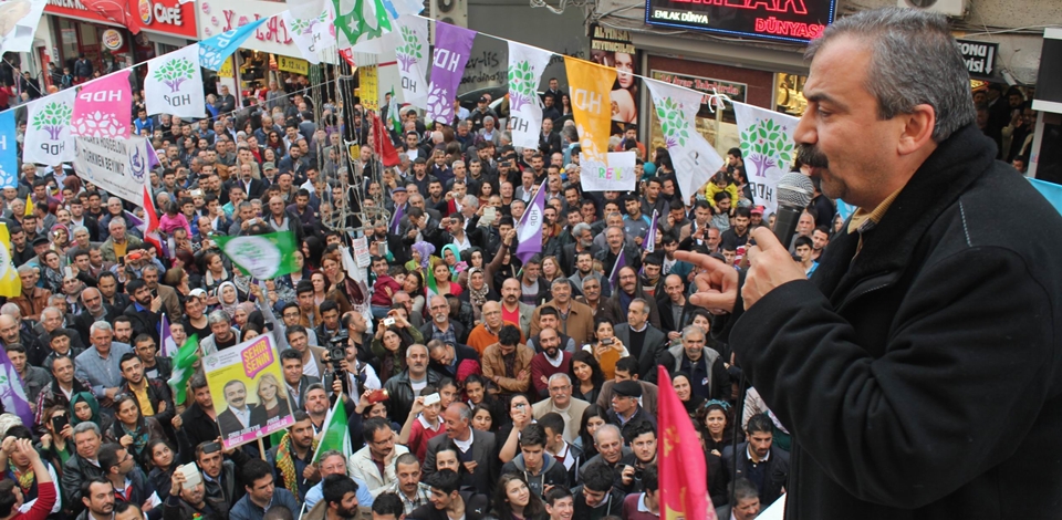 Önder ve Aydınlar Avcılarda halkla buluştu