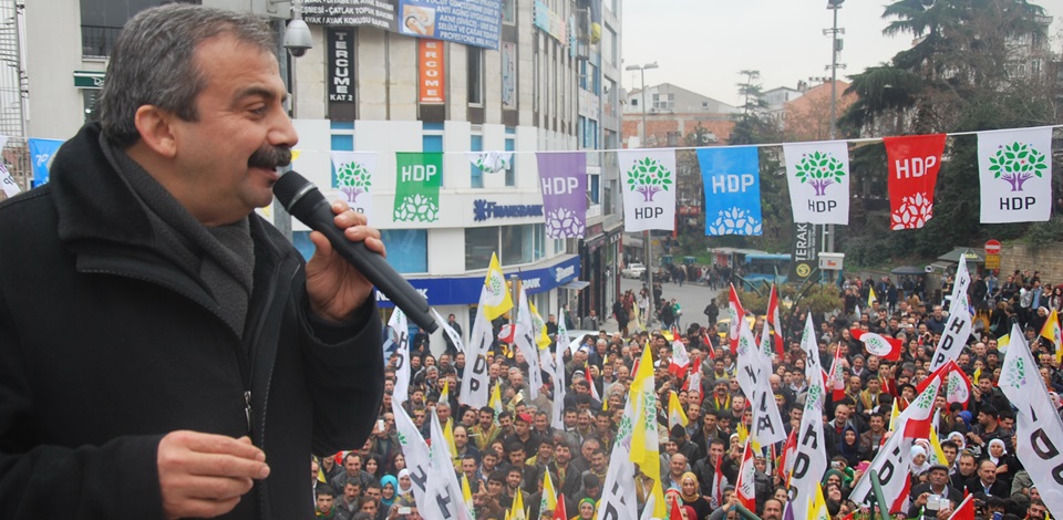 Önder: İstanbulu betona çevirenleri betonistana gömeceğiz