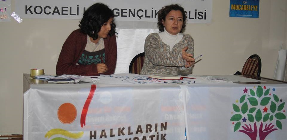 Kocaeli HDK Gençlik Meclisi tanışma etkinliğinde buluştu