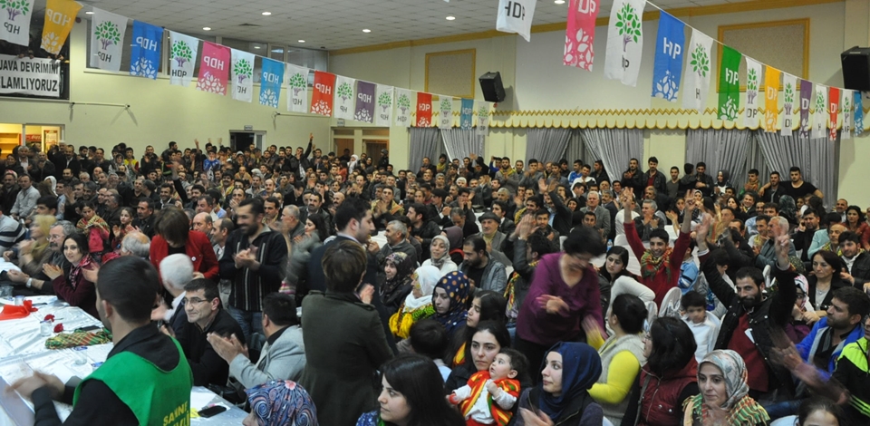 Aydınlar: Newroz ateşini harlayacağız