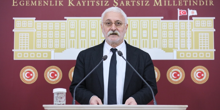 Oluç: Tek adam yönetiminin maliyeti açlık, yoksulluk ve adaletsizliktir