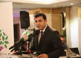 Demirtaş: "Beyaz Toroslar demek ki garajda bekletiliyor"