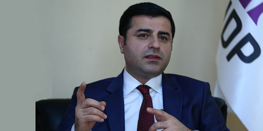 Taybet İnan, Cemile Çağırga, Hacı Lokman Birlik’i tek tek anlatan Demirtaş: İsrail’den bahsetmiyorum bunlar bu ülkede yaşandı