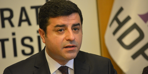 Demirtaş: Size verilmiş yargıçlık görevini iktidar lehine güç oluşturmak için kullanıyorsunuz