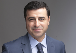 Demirtaşın Avukatlar Günü mesajı