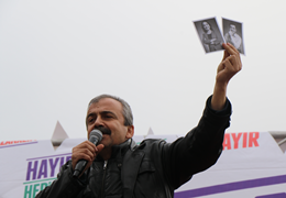 Önder: Elhamdülillah televizyonlarda yokuz