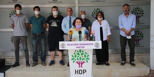 Partimizden Kürt işçilere yönelik linç girişimine tepki: O kadına atılan tokat bütün topluma ve işçi sınıfına atılmıştır