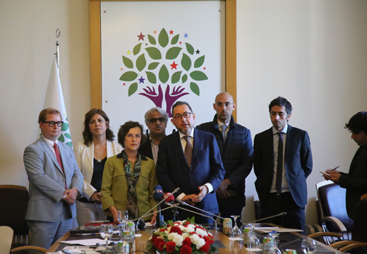 Solidarity visit from Pitella to HDP