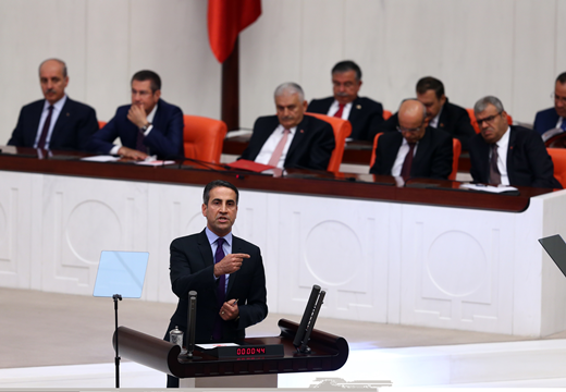 Yıldırım: 15 Temmuz darbe girişimi sonrası sivil bir darbeyle parlamento ve yargıya el konulmuştur