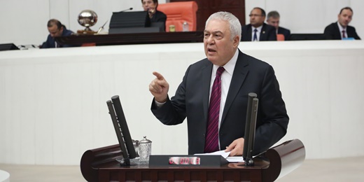 Celal Doğan: Amedsporu Kürt halkının yaşadığı şehirlere hapis mi edelim?