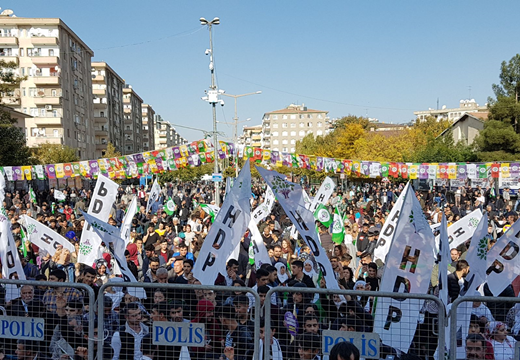 Kemalbay: Barajlar yıkılsın MHP de yararlansın