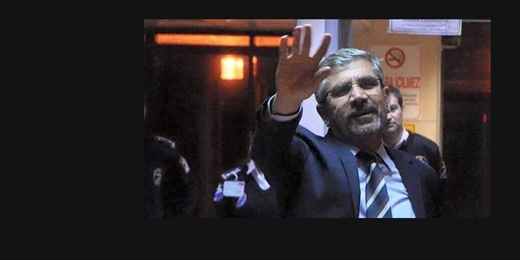 Tahir Elçiyi sevgiyle, saygıyla anıyoruz