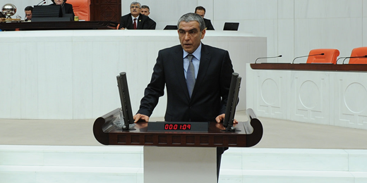 İbrahim Ayhan: İşçiyi bir taşerondan alıp başka bir taşerona vermek marifet değildir