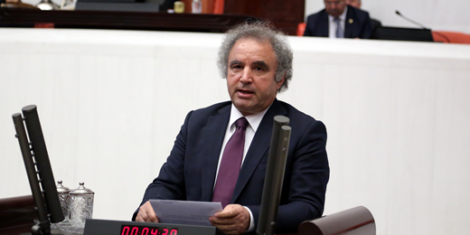 Yıldırım: Kadı Muhammedin idam edildiği tarihten şimdiye kadar geçen 71 yılda Tahran, Bağdat, Şam, Ankarada değişen bir şey yok