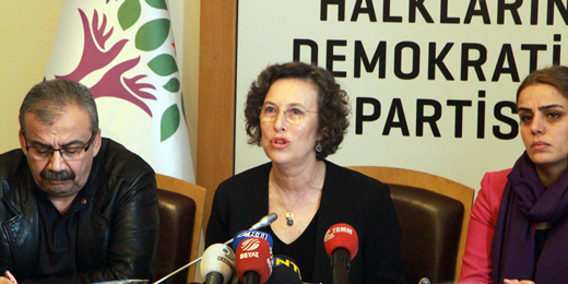Kerestecioğlu: Kin ve düşmanlığa tahrik edenler dost halkların yaşadığı coğrafyalarda savaşa gidenlerdir