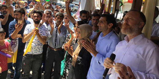 Sezai Temelli: Cumhur ittifakı "senin vekilin benim vekilim" kavgasına düştü