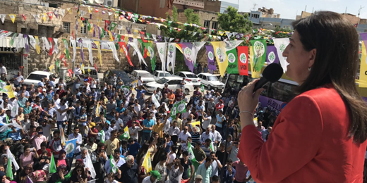 Pervin Buldan: Vekillikleri düşürenleri iktidardan düşüreceğiz