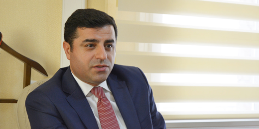 Demirtaş: Erdoğan uzun süre önce seçim kaybetmeye başladı, ancak sonucu kabullenme konusunda sorun yaşıyor