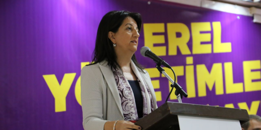 Buldan: Belediyelerimizi yeniden kazanmamız hükümeti çözülmeye götürecek