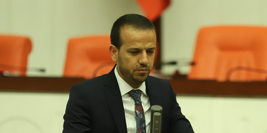 Kaçmaz: İlk soğan sayımı AKPye nasip oldu