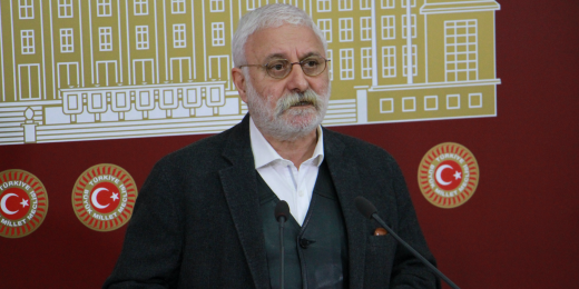 Oluç: Kapatma davası tartışmaları “HDP ile politik olarak baş edemedik” itirafıdır