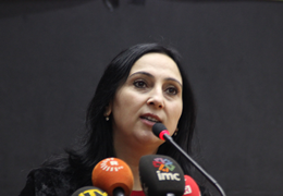 Figen Yüksekdağ: Kuvvetler ayrılığı ilkesine darbe yapılmıştır