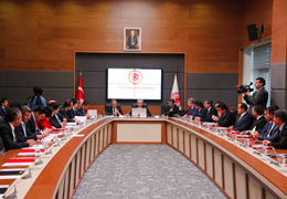 Meral Danış Beştaş: Cenazeler yerdeyken açılışlar yapılıyor