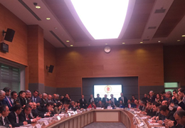 Anayasa Komisyonu üyelerimiz, Komisyonda devam eden görüşmelerin durdurulmasını talep etti