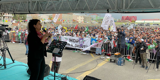 Buldan: İleriki süreçlerde demokratik iktidarın bir parçası olacağız
