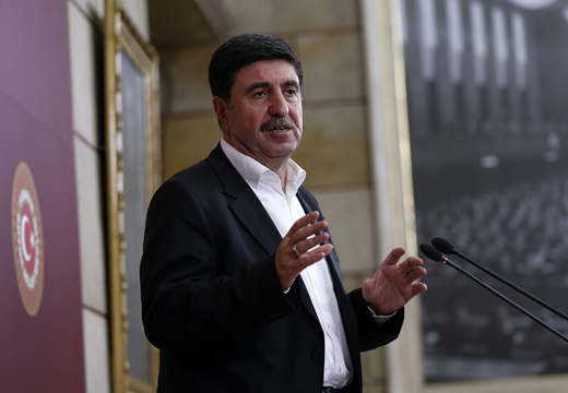 Altan Tan: Kürdistan kurulursa dünya yıkılmaz