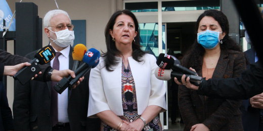 DEVA Partisi’ni ziyaret eden Buldan: Toplumun tüm kesimleri ile ortak bir anayasa yapılmasında hemfikiriz