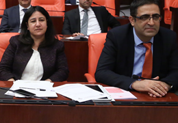 Eğitim Bakanı hakkında gensoru önergesi