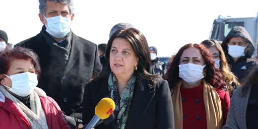 Buldan: Tüm sınır kapıları açıkken Van sınır kapıları kapalı; Van halkı cezalandırılmak isteniyor