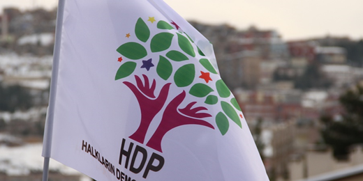 Türkiye’nin bütün yapısal krizlerinin tek çözüm noktasının HDP’nin fikriyatı olduğunu güvenle ve onurla haykırıyoruz