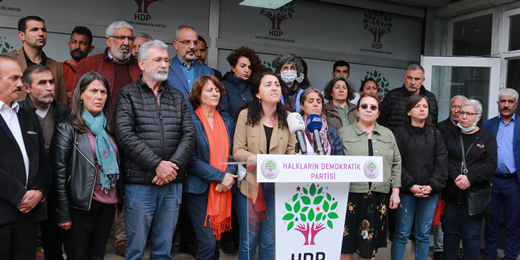 Günay: Kadın Meclisi Sözcümüzü ölümle tehdit eden saldırgan polis derhal tutuklanmalıdır