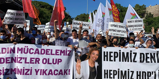 Binlerce kişi Deniz Poyrazın cenaze töreninde: Sana sözümüz olsun mücadele bayrağını yere düşürmeyeceğiz