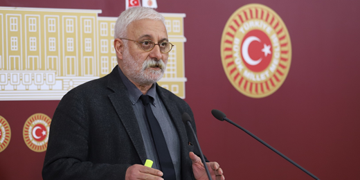 Oluç: Ortada büyük bir peşkeş operasyonu var ve bu operasyonu yürüten Merkez Bankası’dır