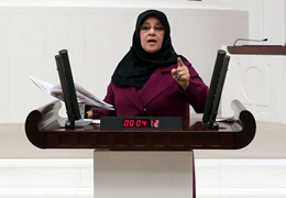 Hüda Kaya: Selçuk Bayraktar 36 milyon dolar kazanırken garibanın cebindeki 100 dolar için kampanya yapılıyor