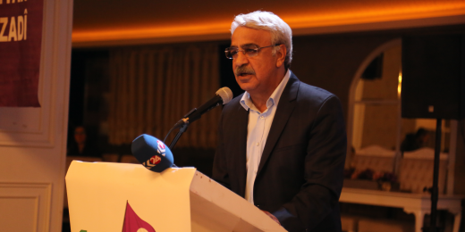 Sancar: İçi boş itirazları bir yana bırakın, Kürt sorununda demokratik çözüme var mıyız?