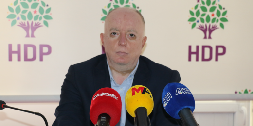 Piroğlu: Beklentimiz yüce gönüllülük ve sevgi gösterisi değil, devletin yaşamımız önünde engel olmaktan çıkmasıdır