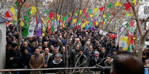 Kayyumları göndermenin provası: Halk adaylarını belirliyor