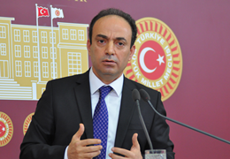 Baydemir, işsiz bırakılan gazetecileri sordu