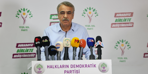 Sancar: HDP varlığını koruyacak ancak mücadelesi Yeşil Sol Parti ile devam edecek