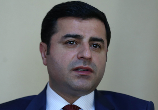 Demirtaş hakkındaki mahkeme kararı bozuldu