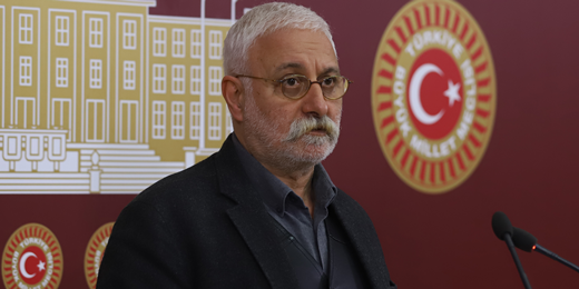 Oluç: 2021 yılı ekonomide kara delik dönemi olarak tarihe yazılacak